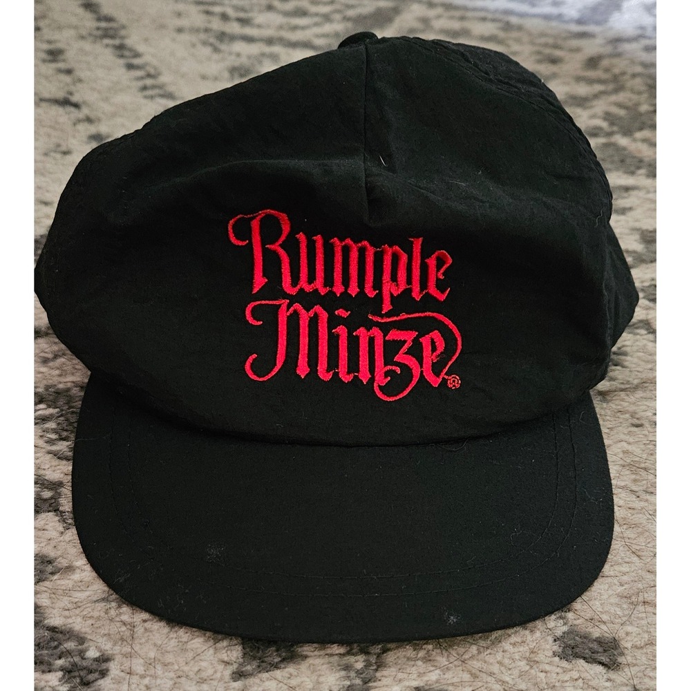 Vintage Rumple Minze Hat 1990s Black Nylon Snapback Peppermint Schnapps Cap